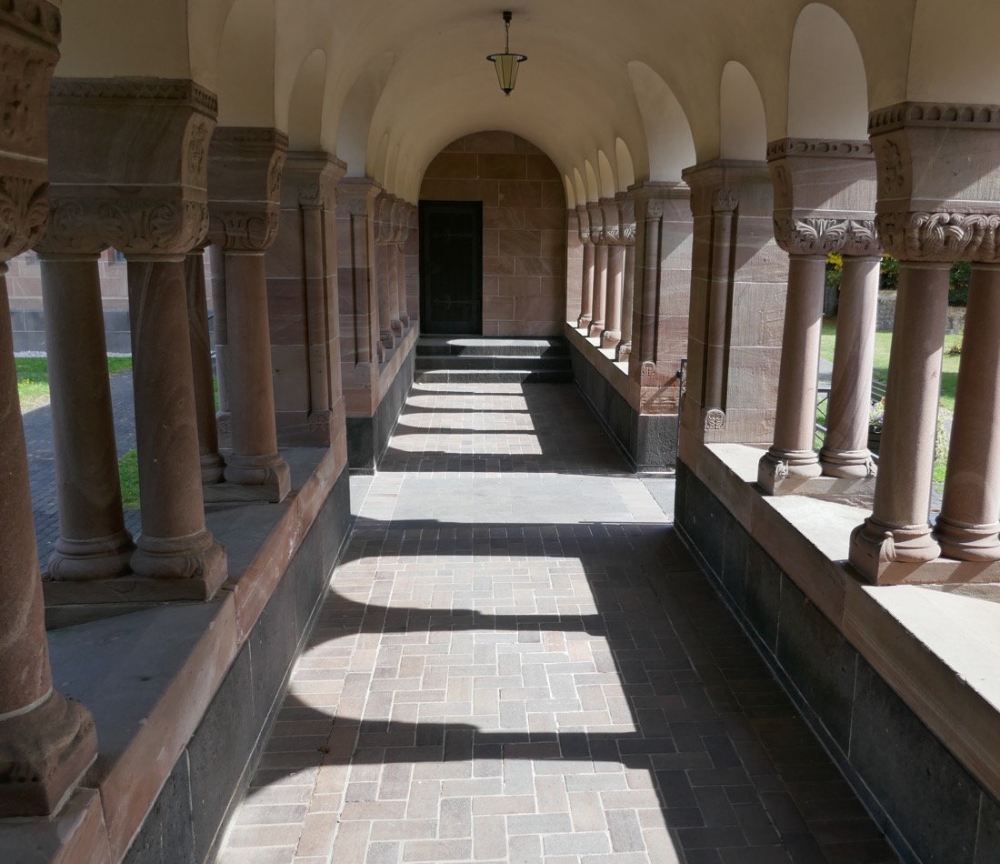 12 - Erlöserkirche und Villa Sarabodis - 09 - Arbeitskopie 2.jpg